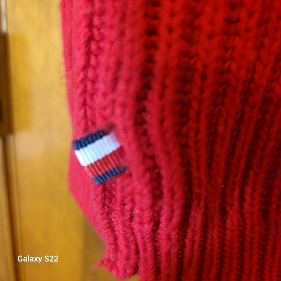 Tommy Hilfiger Red Cable Knit sweater Women's M - Picture 5 of 6